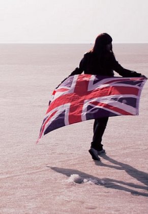 Куда не глянь - британский флаг