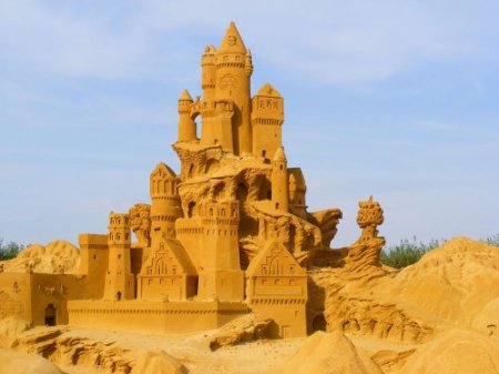 20 удивительных песчаных скульптур