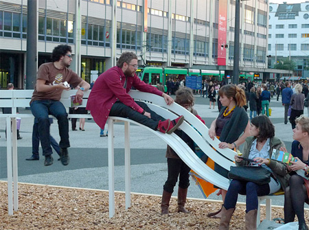 Креативные скамейки от датского дизайнера Jeppe Hein
