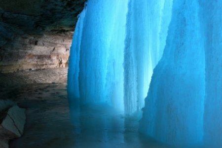 Замерзшие водопады