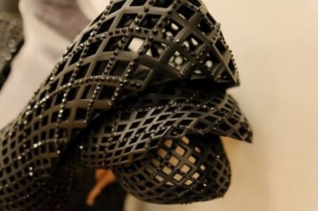 Дита фон Тиз в платье, напечатанном на 3D-принтере
